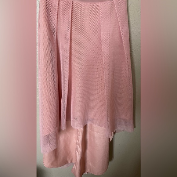 Elliatt high low mesh strapless pink dress size Small still avail @Revolve.com - Picture 4 of 9